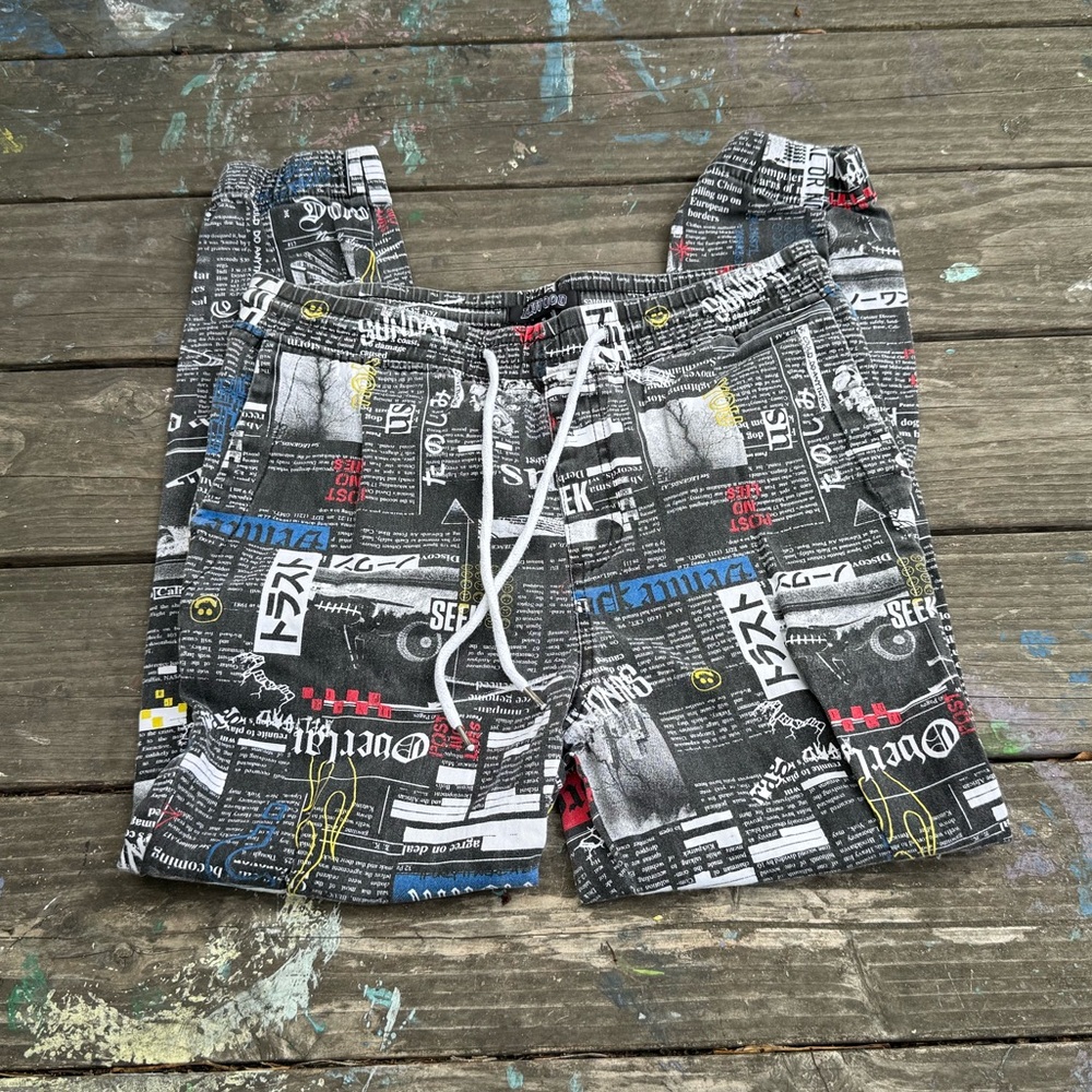 Elwood Newsprint Mens Jogger Pants